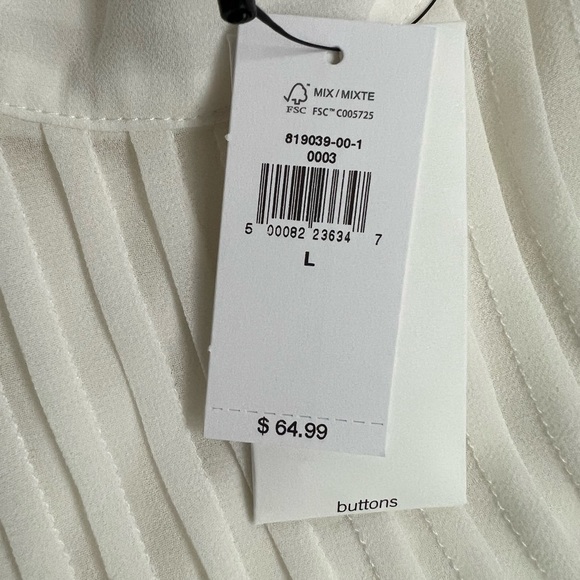 NWT Large white blouse - Picture 4 of 8